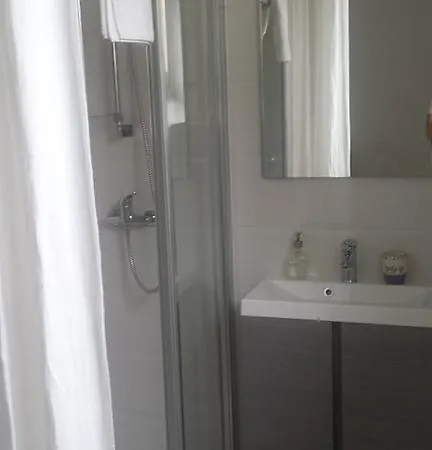 Bed & Breakfast Clarascum Cherasco
